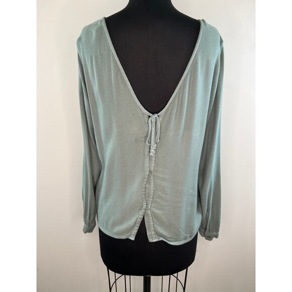 Cloth & Stone Light Green Back Button Down Long Sleeve Shirt Top Blouse M Medium - Picture 2 of 8